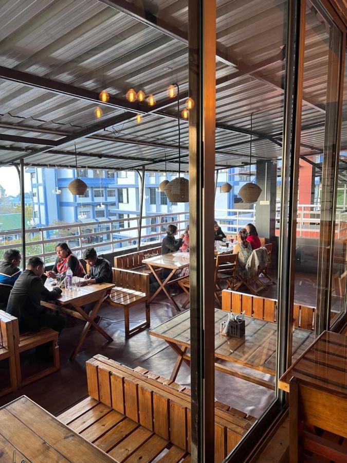 Hotel The Living Roof Shillong Exterior foto
